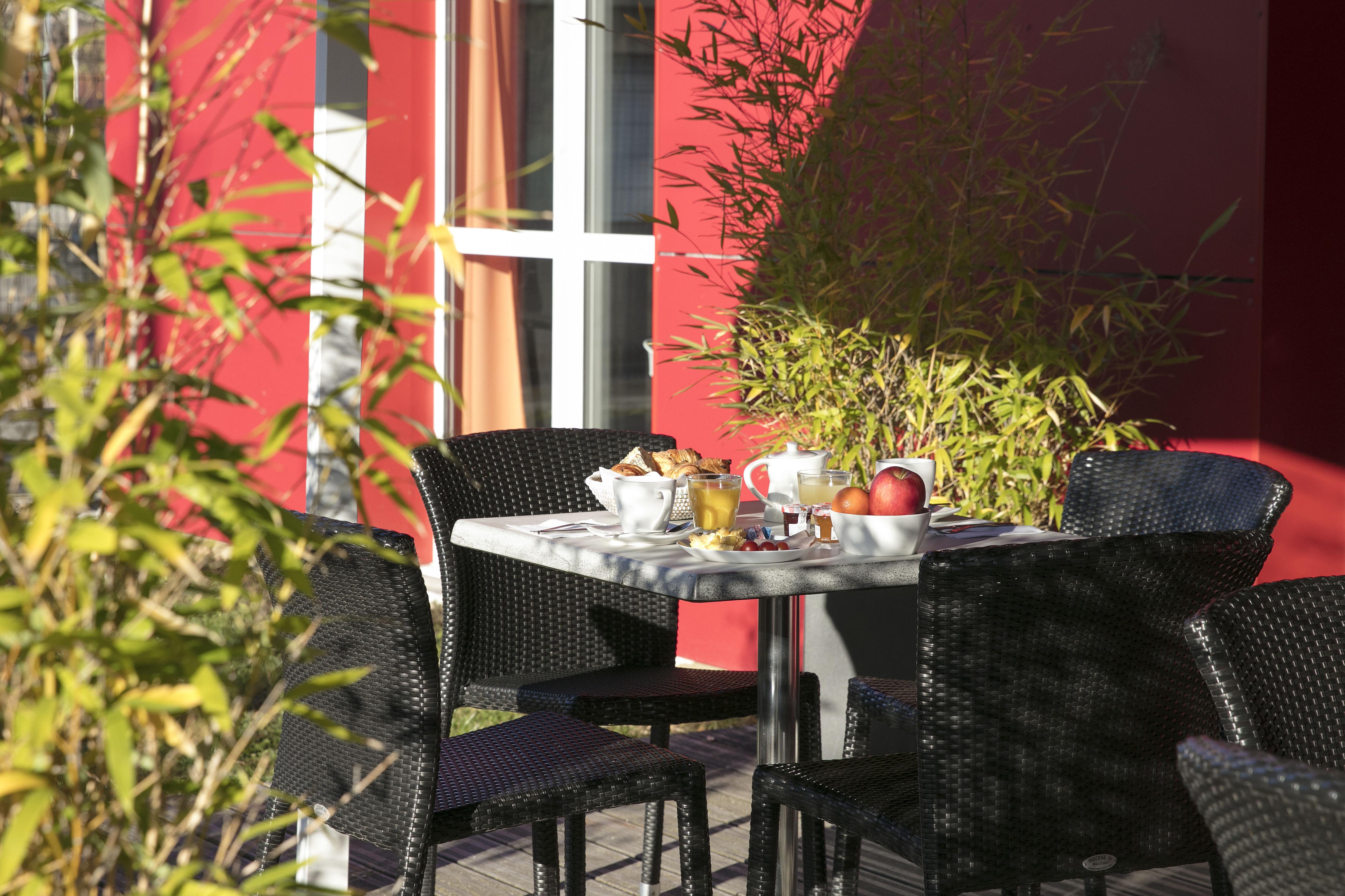 Hotel Clermont Estaing Exterior photo